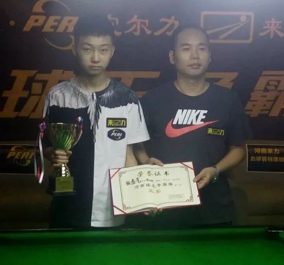 期待看到战 期待看到战